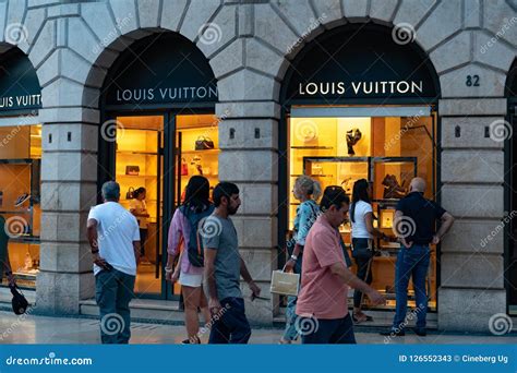 louis vuitton store verona